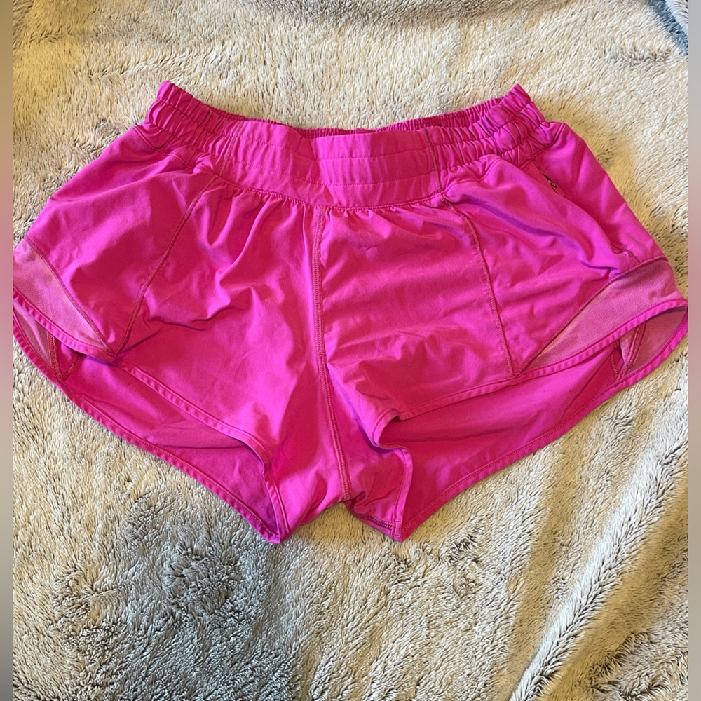Lululemon Sonic pink hottie hot shorts
